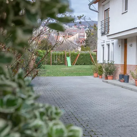 Апартаменты Apartment City Inn Pecs Печ