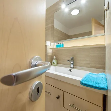 Апартаменты Apartment City Inn Pecs